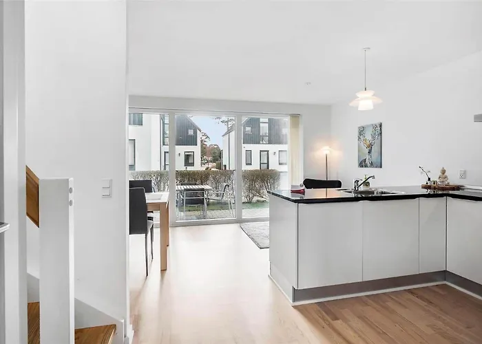 M13015-vaeggerlose-marielyst-strandvej-63-w Bøtø By